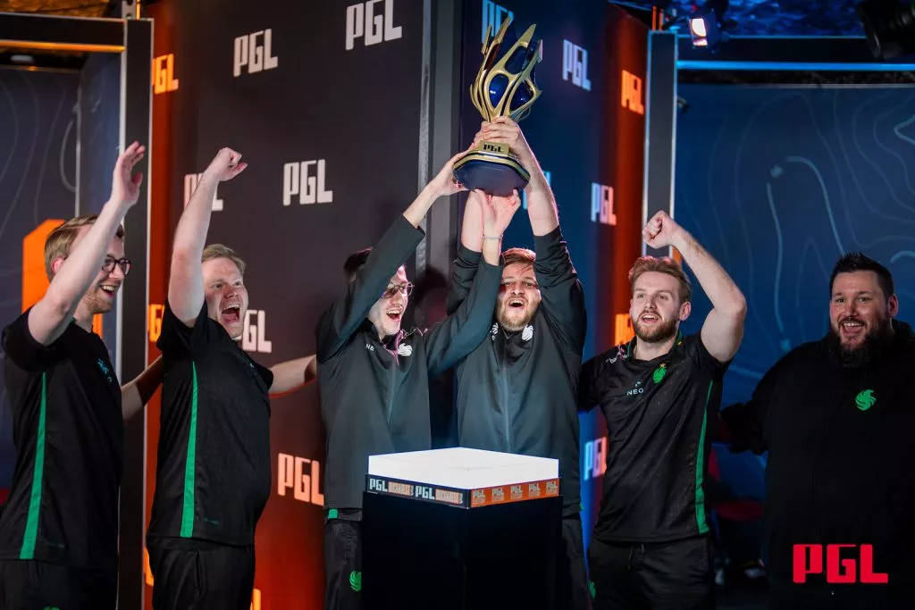 Blood, Sweat, and Clutch: Inside NiKo’s Razer Journey