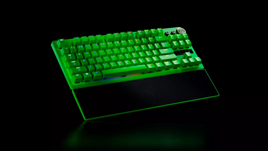 Green is the New Black: The Razer Esports Green Collection - Blog