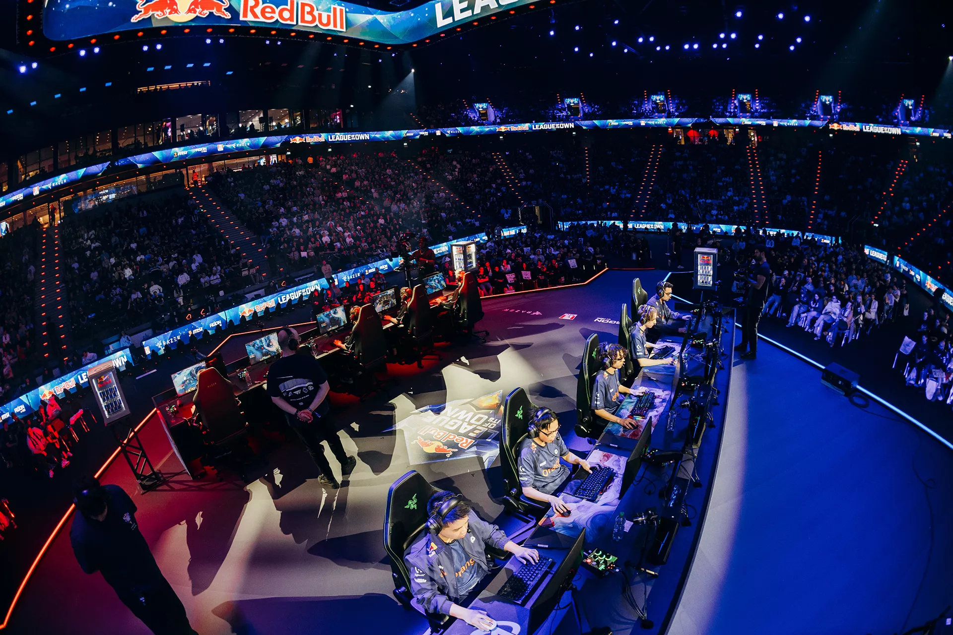 Players competing on the Razer Iskur V2 Photographer Credit: Marcel Lämmerhirt / Red Bull