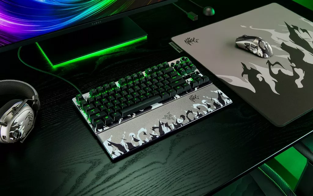 Tuned for Control: Inside NiKo’s CS2 Setup NiKo Edition Razer Huntsman V3 Pro Tenkeyless keyboard with Razer DeathAdder V4 Pro, Razer BlackShark V3 Pro headset, and Razer Gigantus V2 Pro mouse mat.