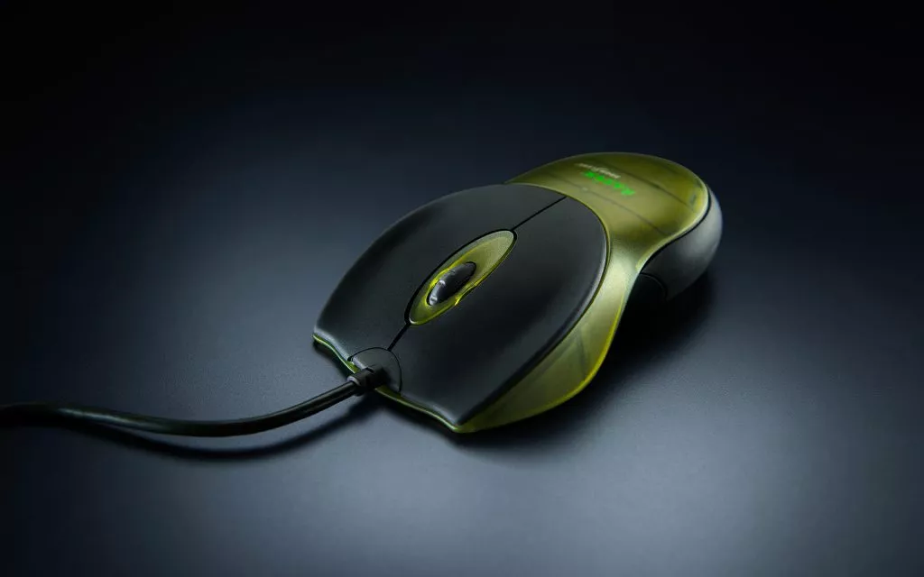 The original Razer Boomslang released in 1999.
