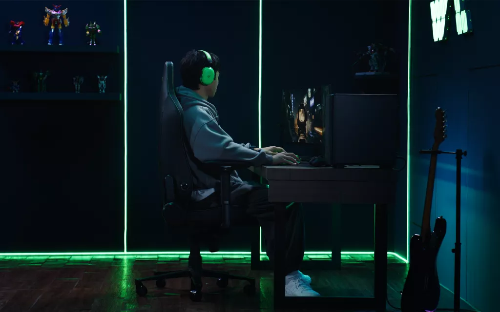 Hearing Footsteps in FPS Games: Why Your Headset Makes a Difference