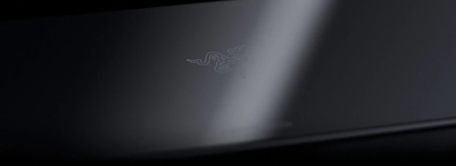 Master-Crafted Razer Huntsman Signature Edition Keyboard | Razer