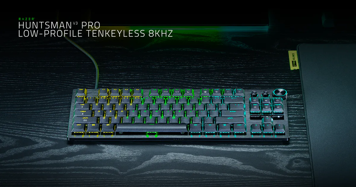 Huntsman V3 Pro Low-Profile Tenkeyless 8KHz Analog Optical